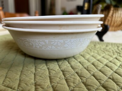 Corning Corelle Whisper Three Cereal Bowls