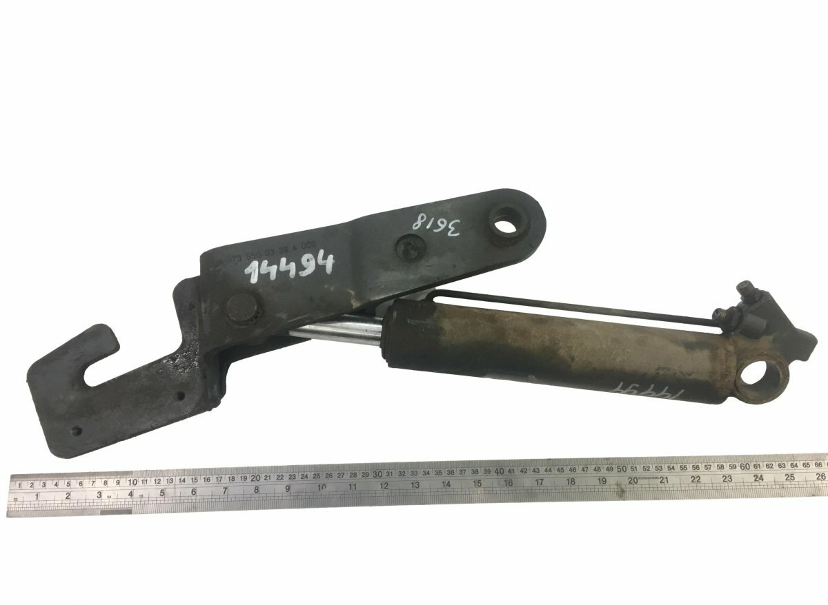 A9735530005 A9735500338 Cabin Tilt Cylinder W/ Bracket For  