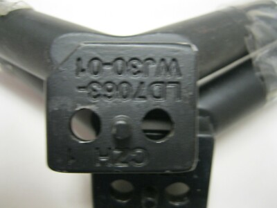 Element TV ONN RCA Westinghouse LD7063-WJ30-01 TV Stand/Legs - Foto 10