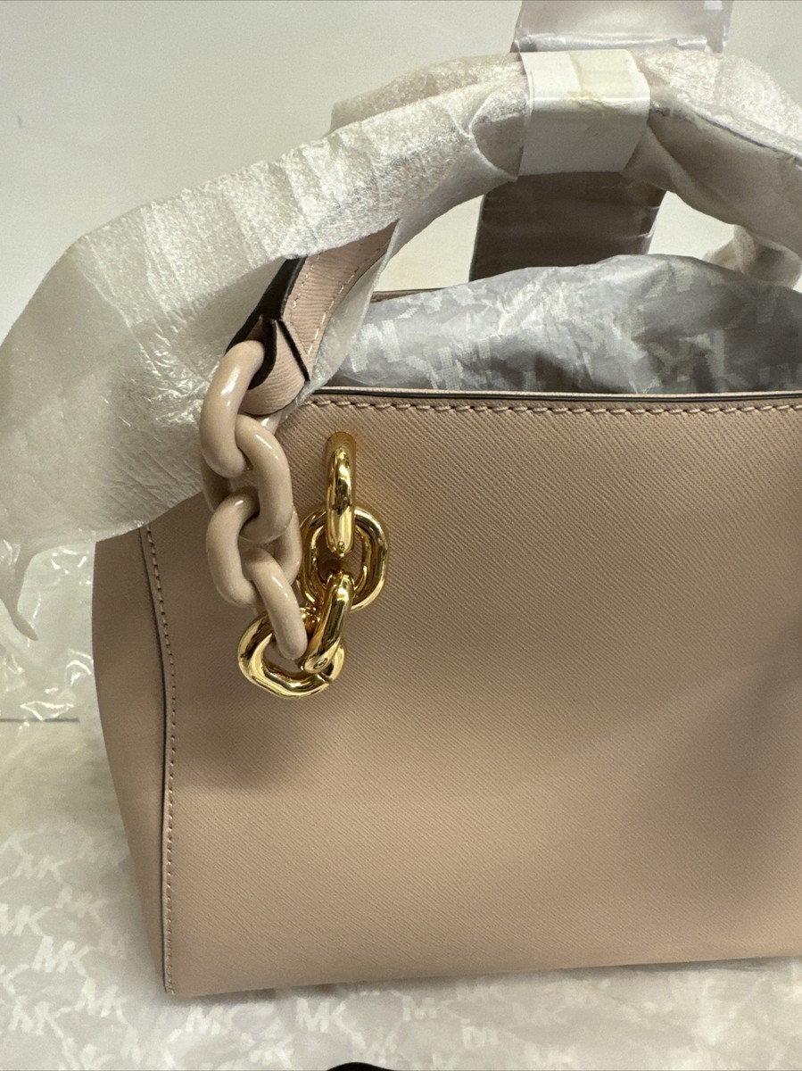 バッグ MICHEAL KORS Discover the Michael Kors Ew Zip Chain Xbody Leather Backpack