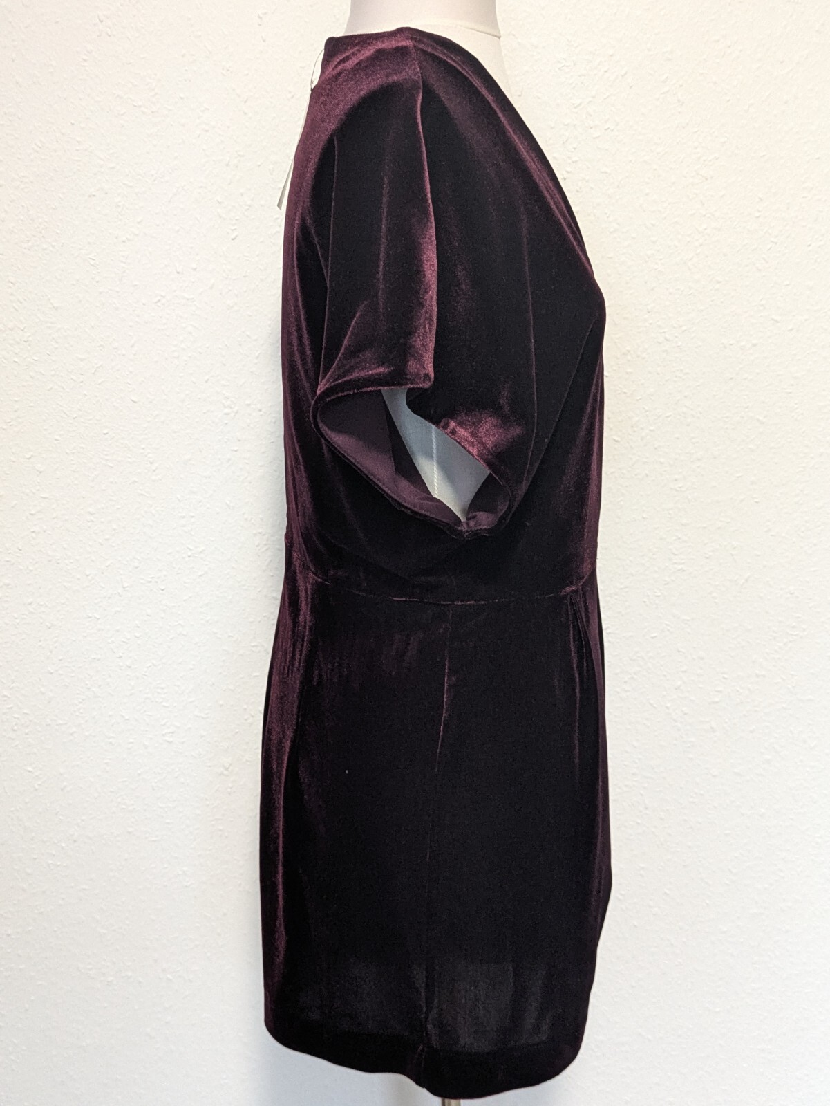 New Look Burgundy Velvet Playsuit UK 12 NWT RRP £29.99 Low Front Occasion Party image 4