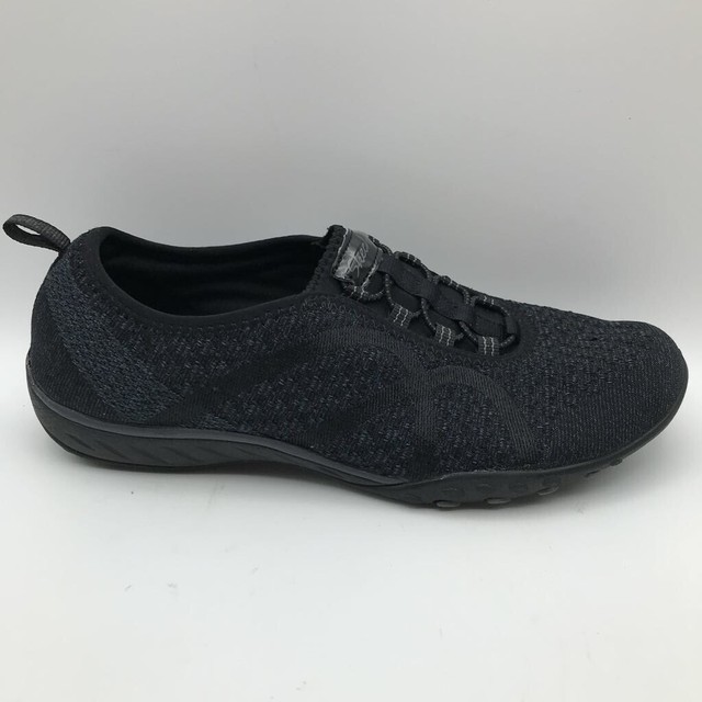 skechers breathe easy knit sneakers