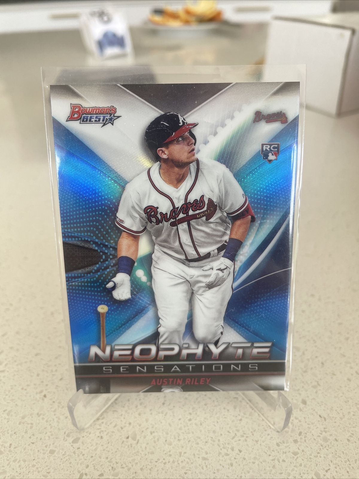 2019 Bowman's Best Austin Riley RC Neophyte Sensations refractor #NS-3 rookie