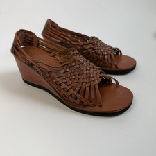 70s Fanfare Leather Huarache Sling Back Sandals Wooden Heel Made in Brazil 7M