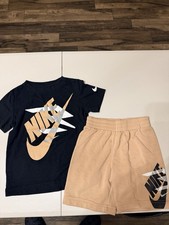 Nike Boys 2-Piece Outfit Set T-Shirt  Shorts Black Beige Size 4 XS