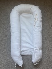 Dock A Tot Deluxe Plus Dock Baby Lounger 0-8 Months in White