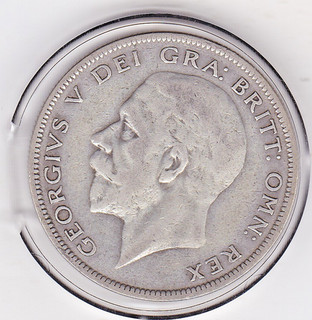 Sharp 1928 Silver (50%) Coin Half Crown (2/6) King George 5th
