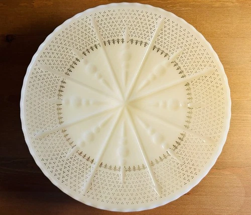 Anchor Hocking Gold Fleur de Lis Vintage Milk Glass Low Pedestal Cake Stand 10"