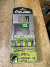 Energizer Rechargeable Universal NiMH Battery Charger AAA, AA, C, D & 9V NEW
