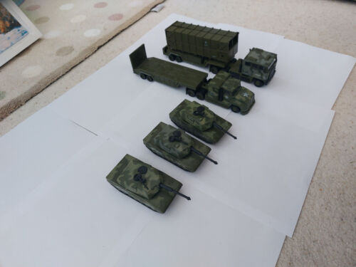 Soma 1998 Mighty Wheels Toy Military Tanks x3 With Tank Transporter and Launcher - Picture 4 of 8
