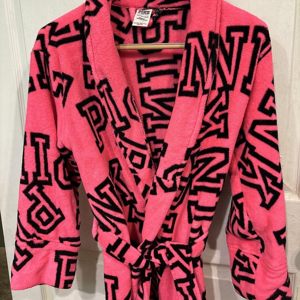 Victoria Secret Pink Robe XS/S Logo Fuzzy Soft Comfy Sleepwear Pink ...