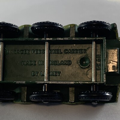 LESNEY MATCHBOX No. 54 Saracen Personnel Carrier Painted C pics