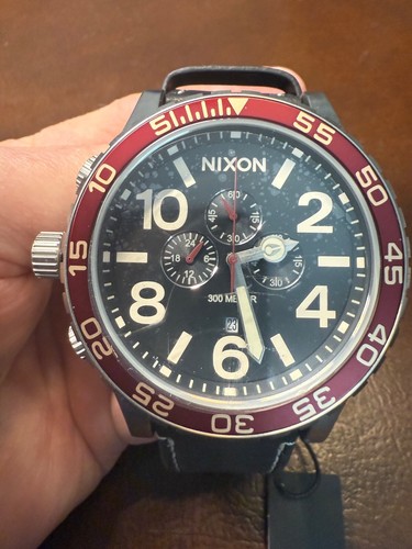 Nixon Simplify 51-30 Chrono Mens Watch Never Worn - Picture 5 of 8