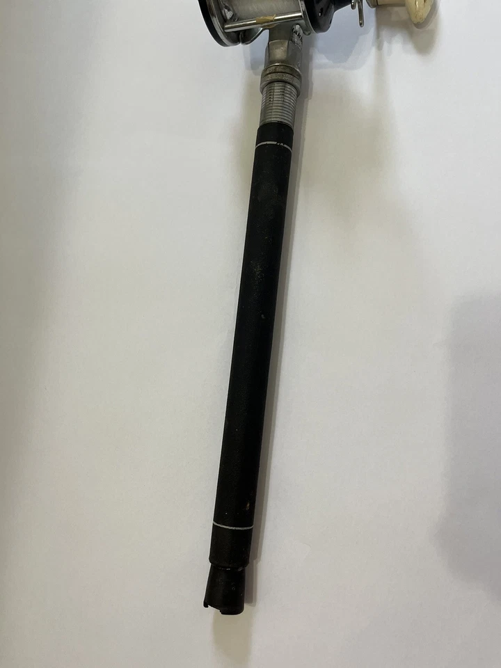 Master Graf Action Fishing Rod Heavy Model2152 6.5’ 20-80Lb. True Temper 923C - Image 2 of 4