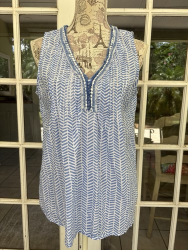 Vineyard Vines M Sleevless Tank Top Fringe Trim V Neck Pintuck Blue White Blouse