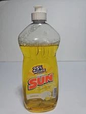 Vtg Sun Light Ultra Dishwashing Liquid Dish Soap Detergent 20 Oz 75% Full Lemon