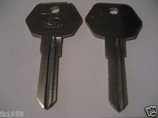 Jaguar XJS 76-77, ignition key blank Dominion lock profile WB2 = Silca LF35