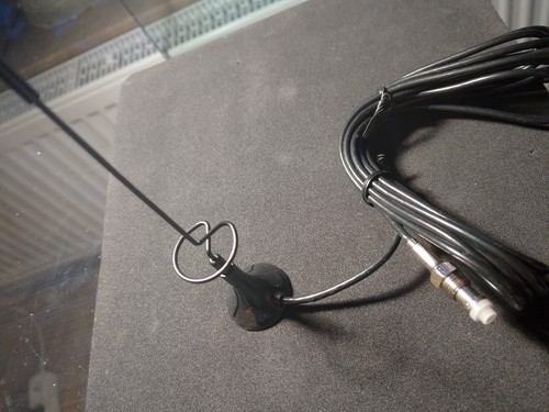 Universal MOBILFUNK Amateurfunk VHF UHF MAGNET ANTENNE 12,5cm SAP Stecker - Picture 3 of 4