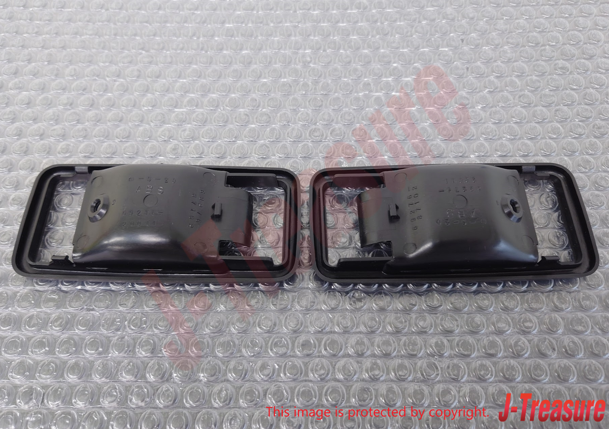 TOYOTA LAND CRUISER 75-84 Genuine F/D Inside Handle Bezel 69276