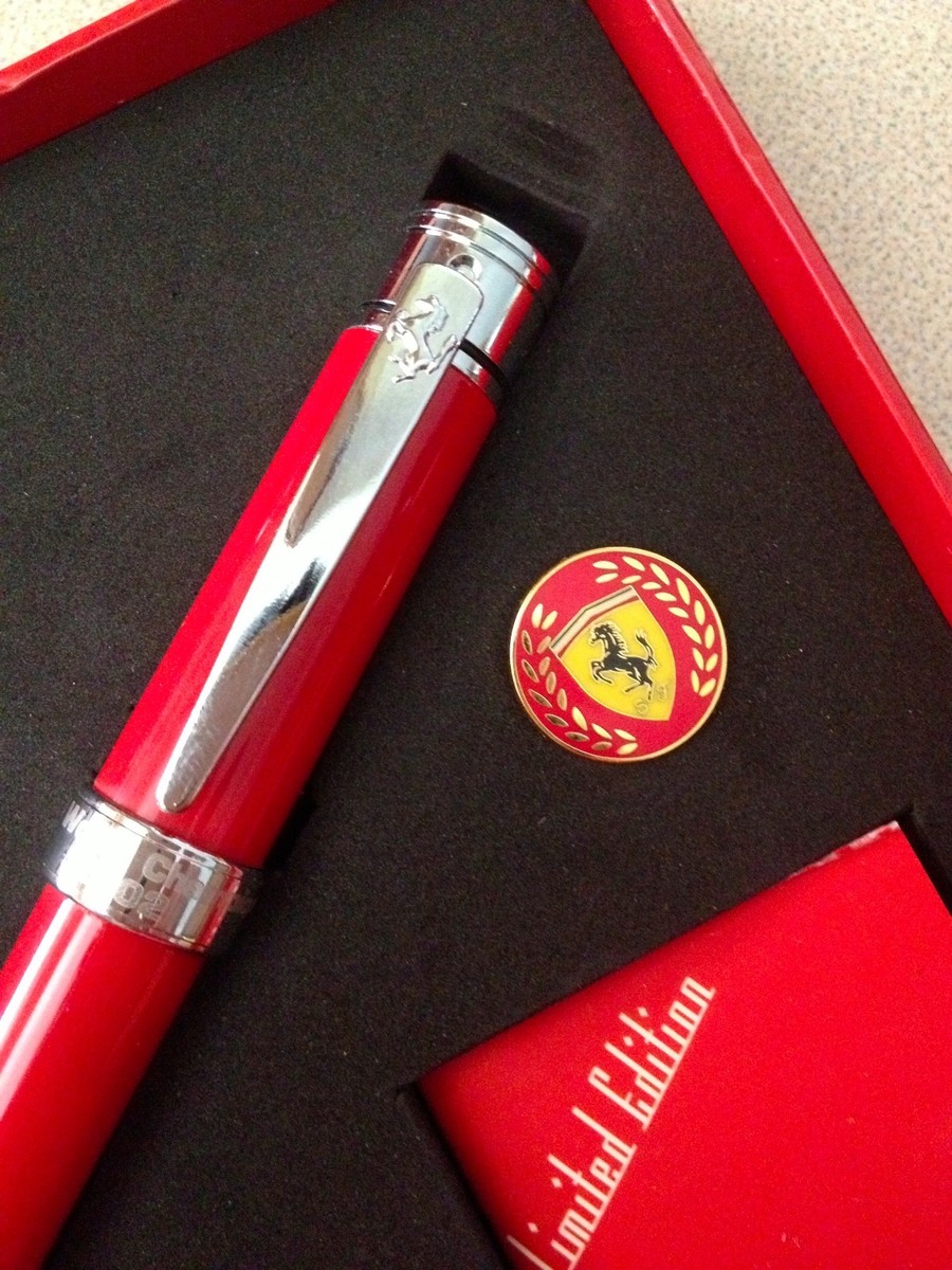 筆記具 ferrari official licensed product 2002 vintage Ferrari 2002 diary book, pen set and other