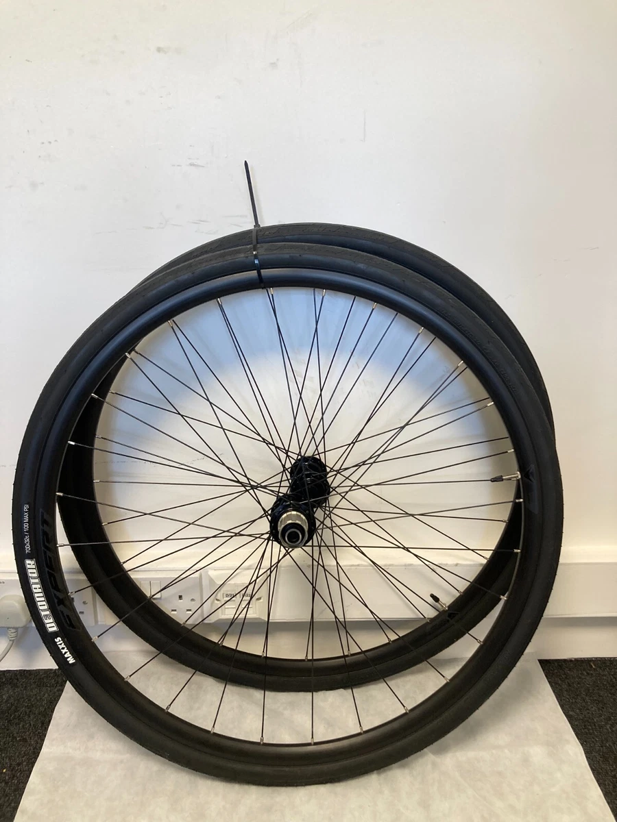 Merida Expert wheelset 700c Disk W Maxxis Detonator Tyres eBay