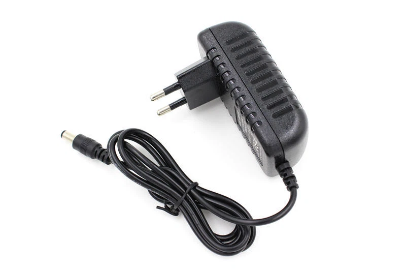 MARKENLOS Fuente de alimentación fuente de alimentación 12V para cámara IP de red Hikvision DS-2CD2135F-IS