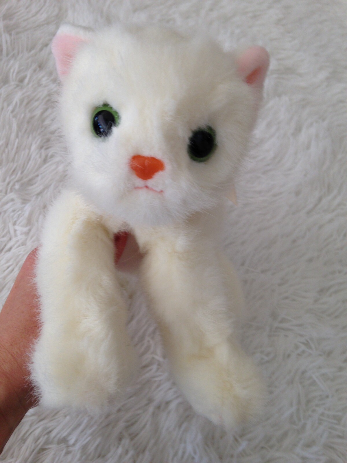 ty classic crystal white cat
