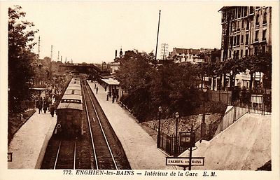 CPA ENGHIEN-les-BAINS - Innenraum des Bahnhofs (380523)