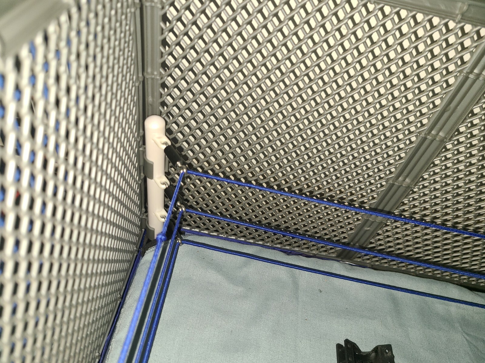 wwe authentic scale steel cage