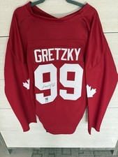 WAYNE GRETZKY SIGNED TEAM CANADA T/B JERSEY XL CERTIFIED 