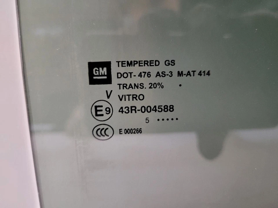 2015 - 2019 GMC SIERRA 2500 PICKUP Driver Rear Door Glass Crew Cab Opt Ako Foto 3 de 4