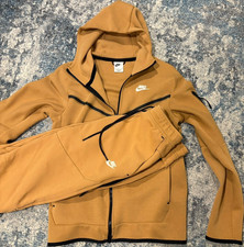 Nike Men s Tan/Beige 2-Piece Full Zip Hooded ...