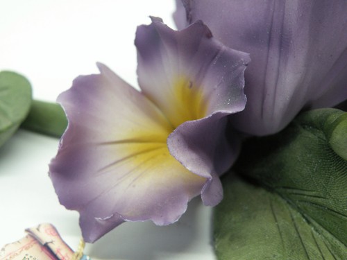 Vintage Purple Iris Napoli-Italia Porcelain Dea Capodimonte Flower Sculpture - Bild 14 von 17