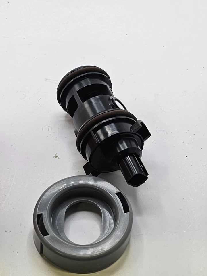 Соленоид вентиляционного отверстия паровой канистры Standard Motor Product CVS78 подходит для Honda Accord 2022 - Изображение 2 из 4