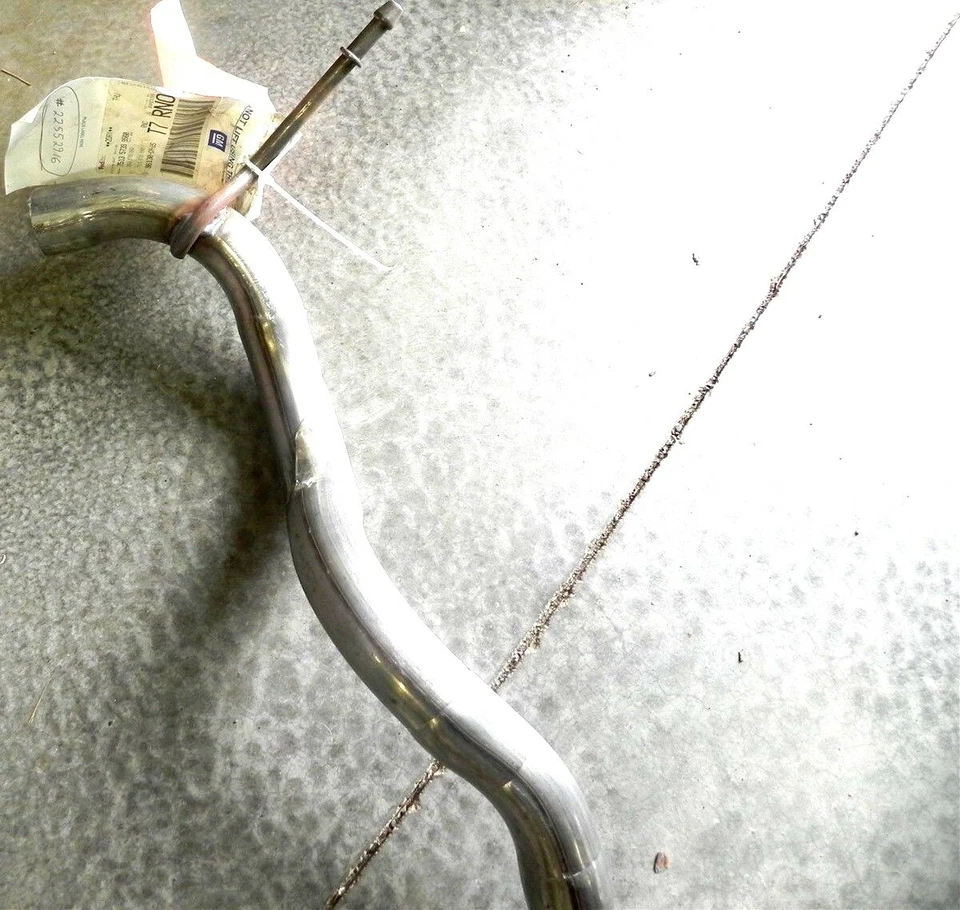 GM#22552916 TUBO DE ESCAPE NOS 2,3 L 1992 PONTIAC GRAND AM OLDSMOBILE CUTLASS Foto 4 de 4