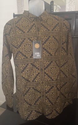 camisa de hombre  M  LEVEL TEN manga larga botones en frente moderna