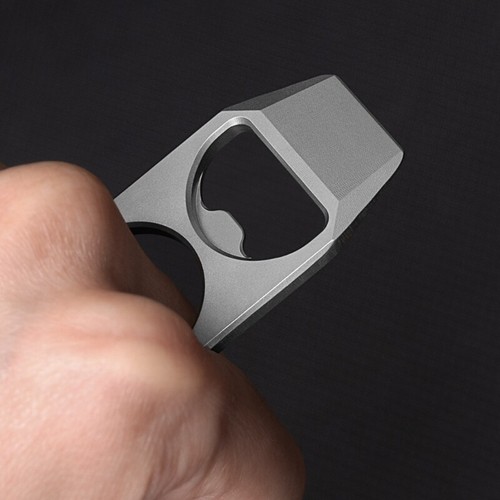 Innovative Metal Pry Bar with Build In Bottle Opener Feature Essential Tool - Zdjęcie 3 z 8