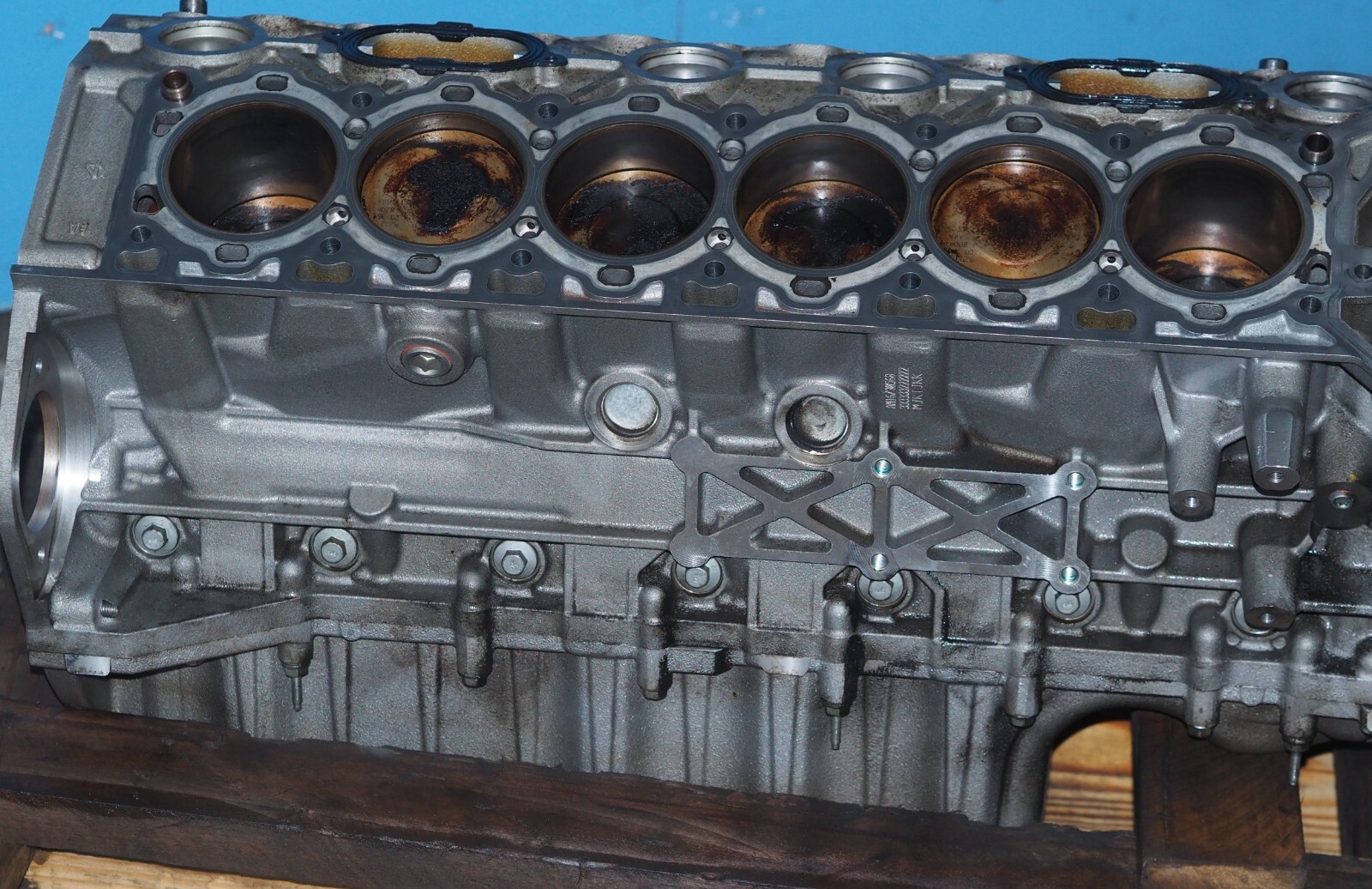 2010-2014 Aston Martin Rapide AM11 5.9L V12 Engine Complete Short Block OEM Nice