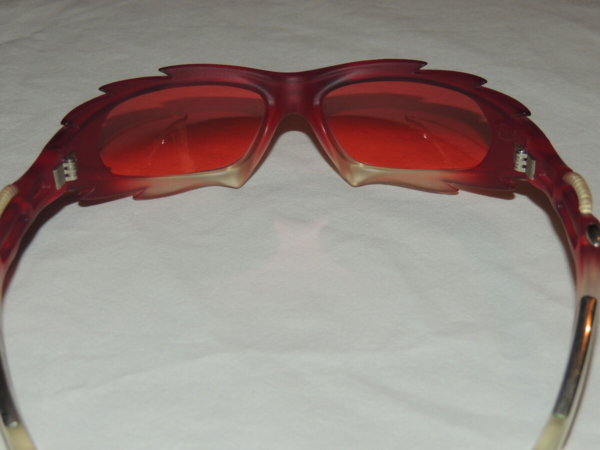 BLACK FLYS SUNGLASSES: DAMIAN III -- RED / RED -- PRE-OWNED BLACK FLYS SUNGLASSES: DAMIAN III -- RED / RED -- PRE-OWNED