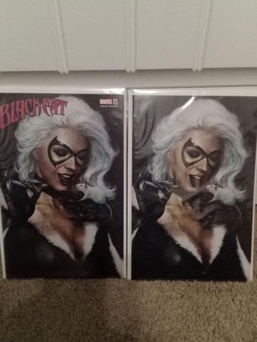 Black Cat # 2 Unknown Comic Books Exclusive Mike Choi Trade Dress and Virgin