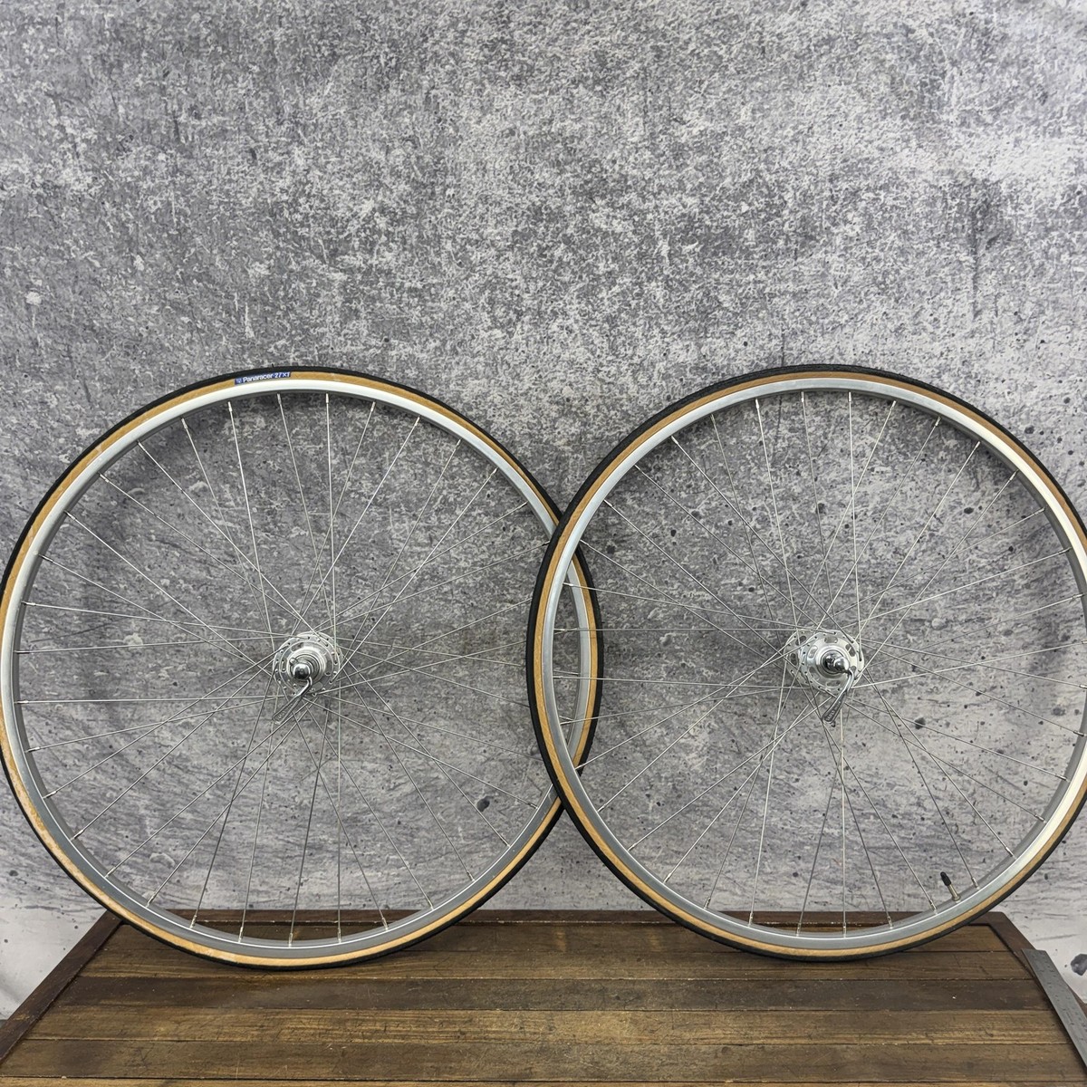 Vintage Suzue Araya 27in Road Bike Wheelset NOS 36H Presta QR