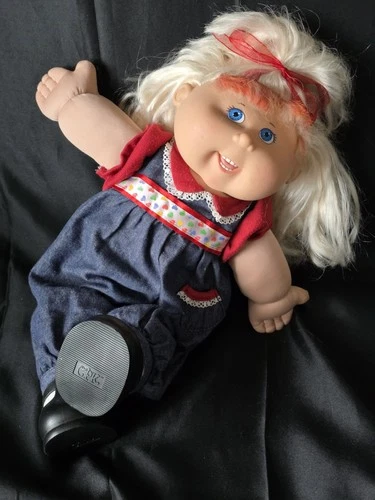 VTG Cabbage Patch Kids DOLL PLAY ALONG CORNSILK blonde Clothes & Shoes LOT PA-6