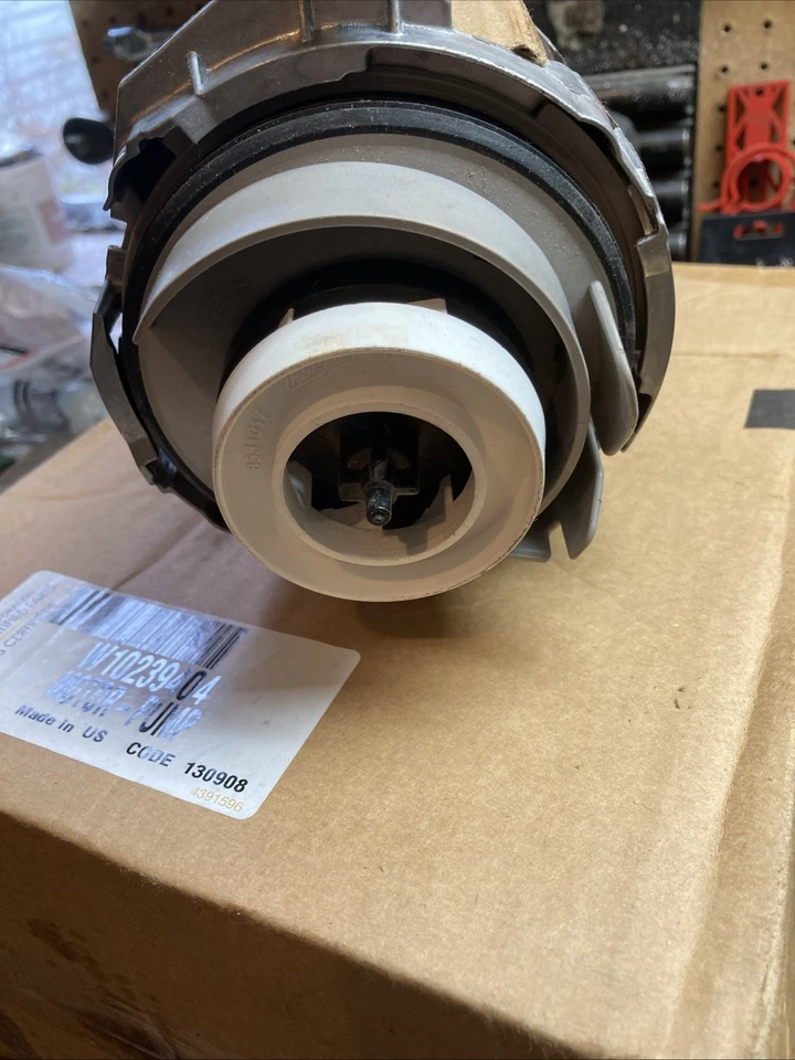 W10239404 Whirlpool Dish Washer Pump - Image 2 of 3