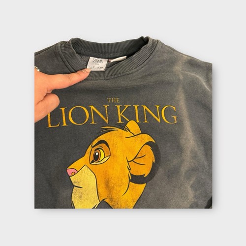 Zara x Disney The Lion King Simba Graphic Gray Sweater - Picture 2 of 3