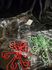 Plastic Climbing Plant Stem Supports – Vine Clips, Trellis Hooks, Plant Holders