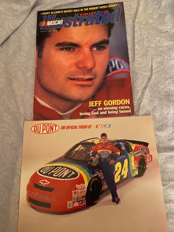 Jeff Gordon NASCAR Illustrated  August 1997 Plus 8x10 photo 