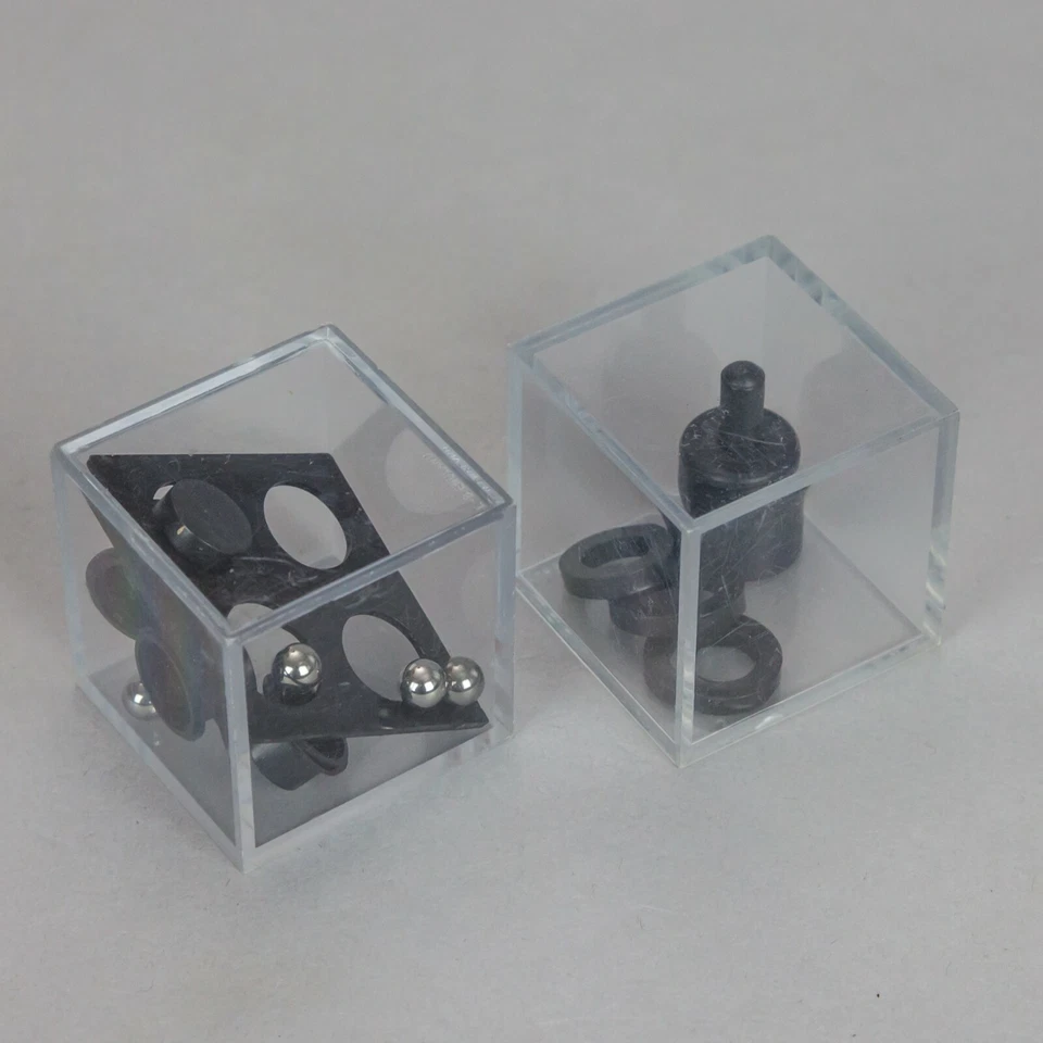 Lotto 2 rompicapo cubi trasparenti palline acciaio Original Pussy brain teaser - Immagine 3 di 4