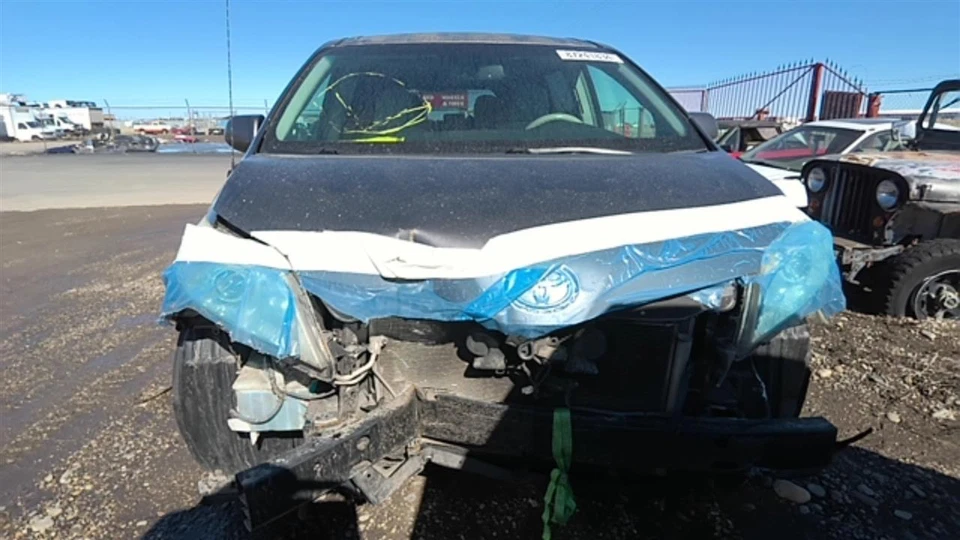 Used Automatic Transmission Assembly fits: 2011 Toyota Sienna AT 6 cylinder FWD - Image 2 of 4