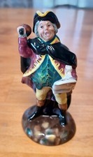 Royal Doulton Miniature HN 3261 Town Crier Figurine 1952