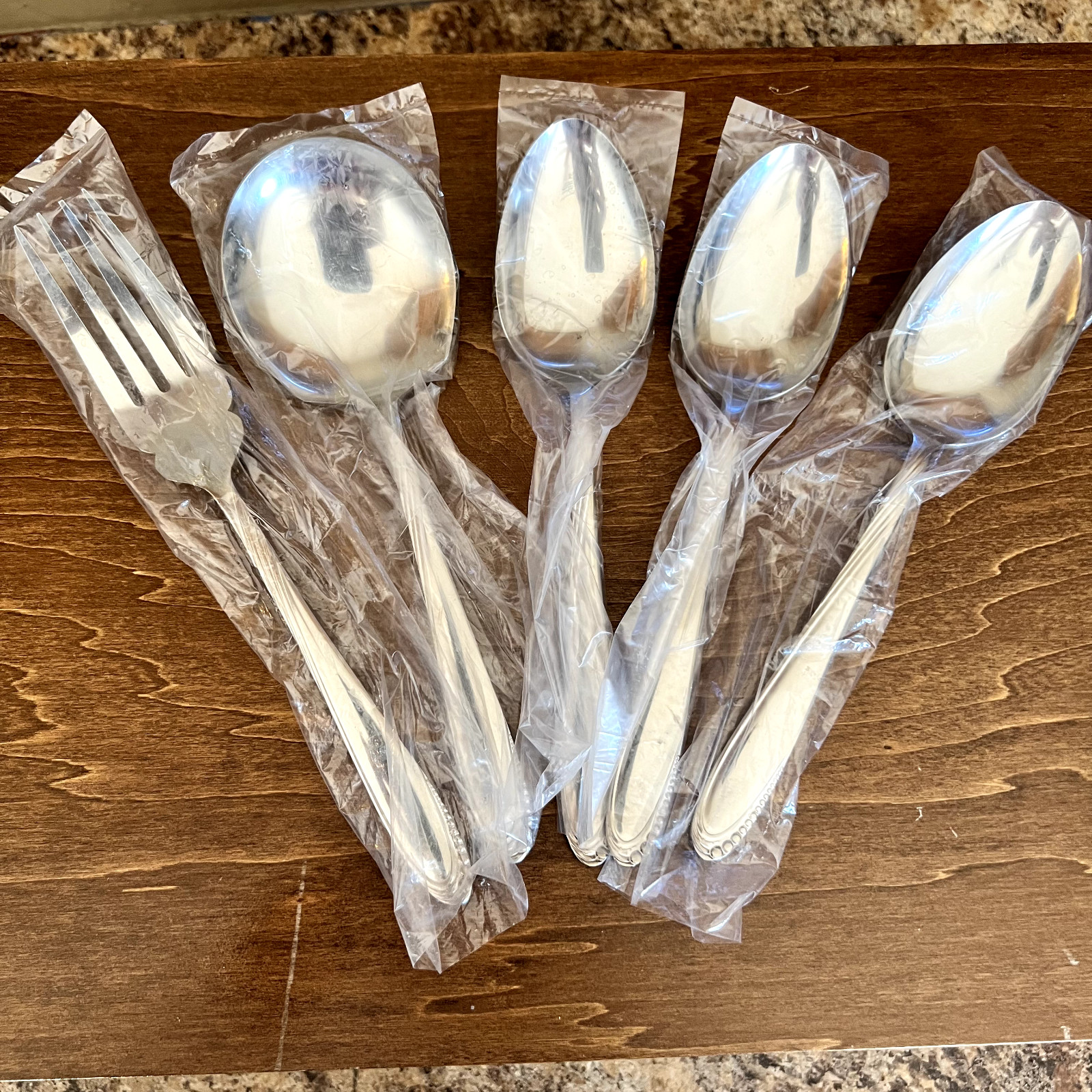 Nakazato Stainless Flatware Set 87 Pc Japan Dotted Swirl 6 Place Setting Serving